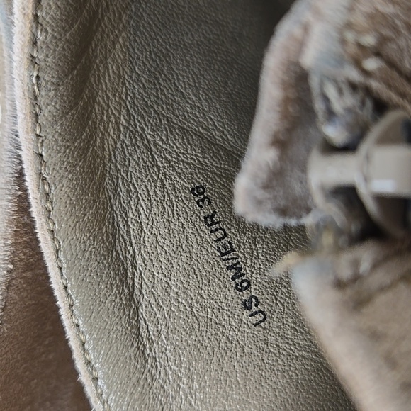 VINCE Chas Suede Ankle Boots in Woodsmoke Size 38/ 6M - Picture 8 of 9